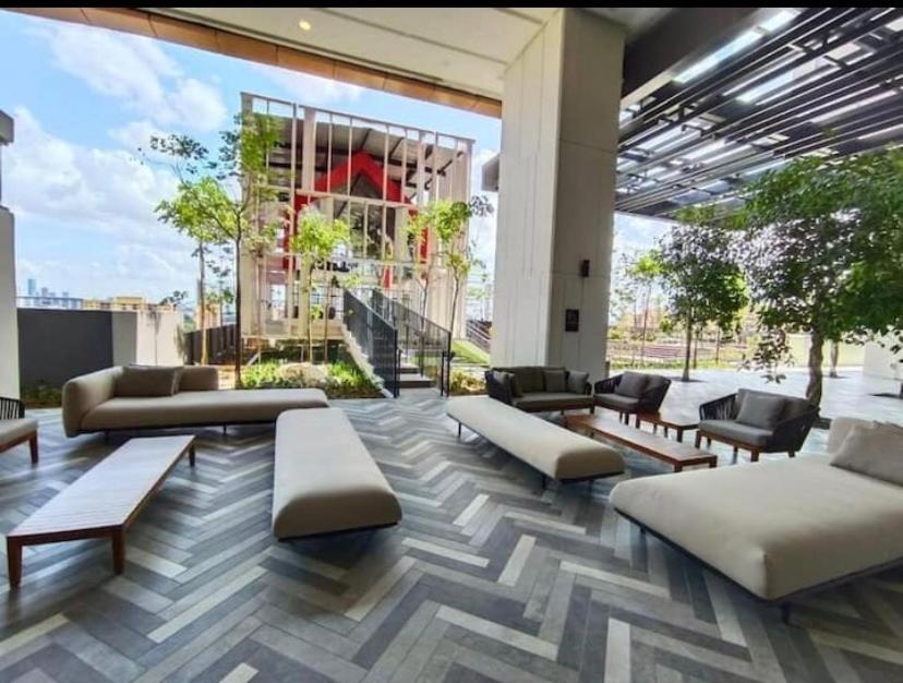 Ferienwohnung De Platinum Kuala Lumpur Exterior foto